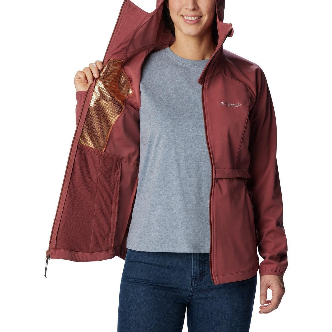 Columbia Canyon Meadows™ Softshell Jacket - Women - Sports Excellence