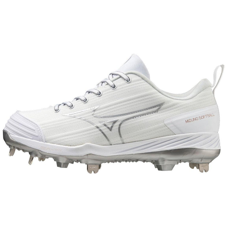 Mizuno Sweep 6 Low Women's Metal Softball Cleat (2024) - Sports Excellence