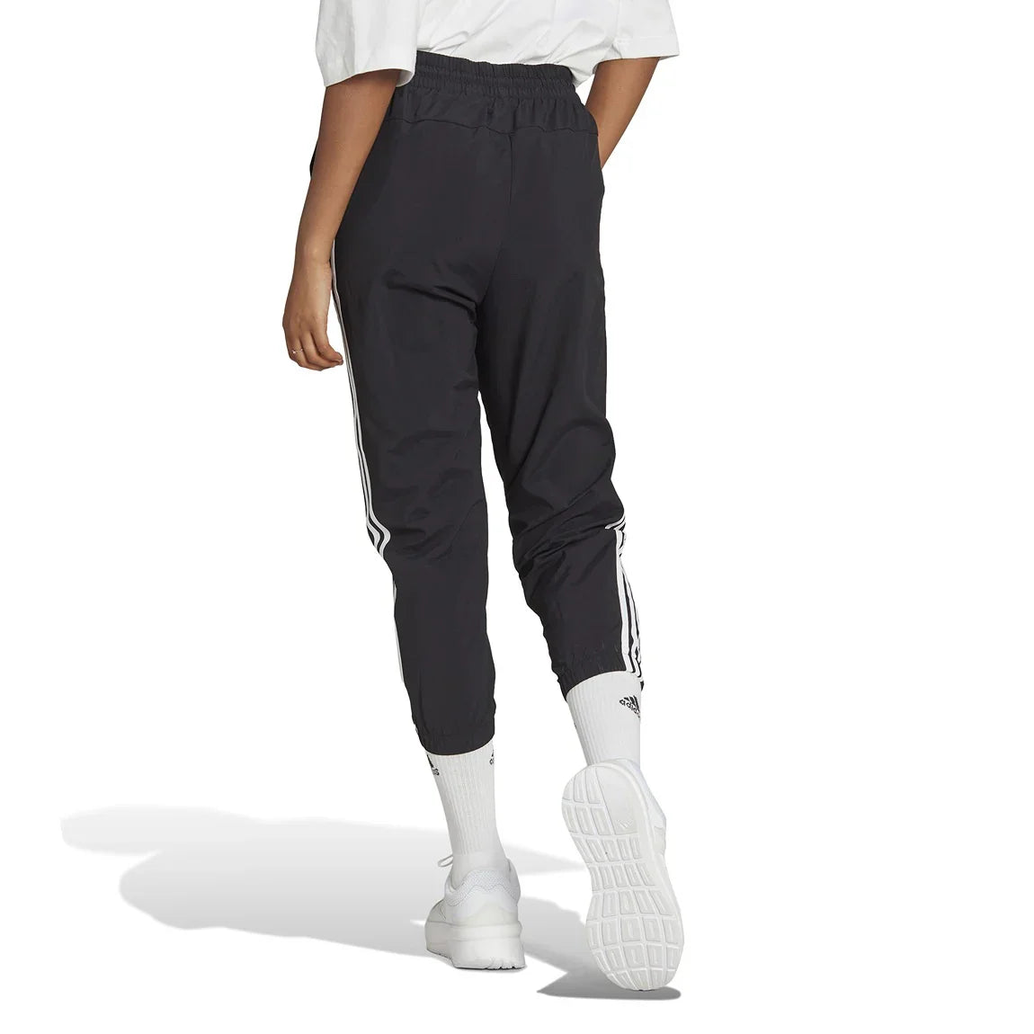 adidas Essentials 3-Stripes Woven 7/8 Pants - Women - Sports Excellence
